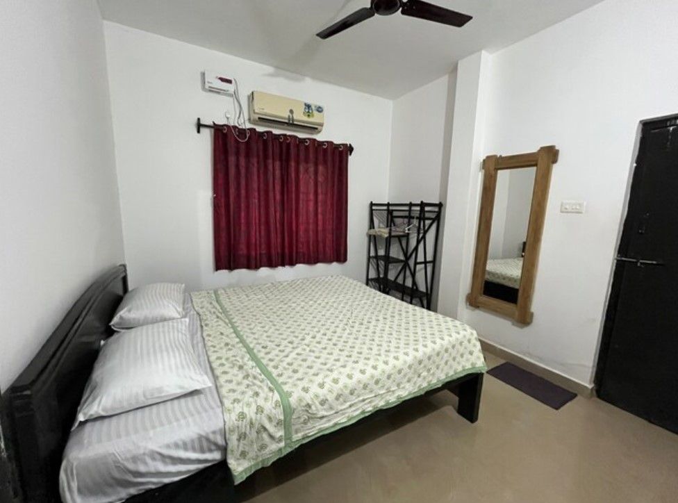 2 BHK with Garden View