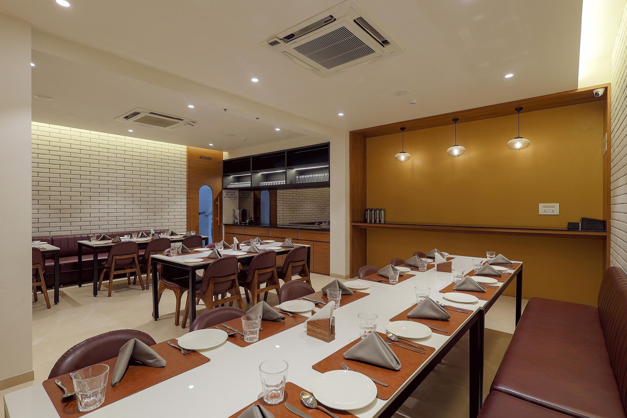 Food & Dining