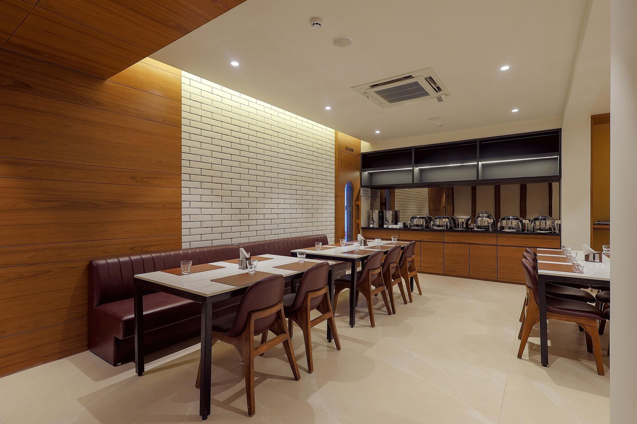 Food & Dining