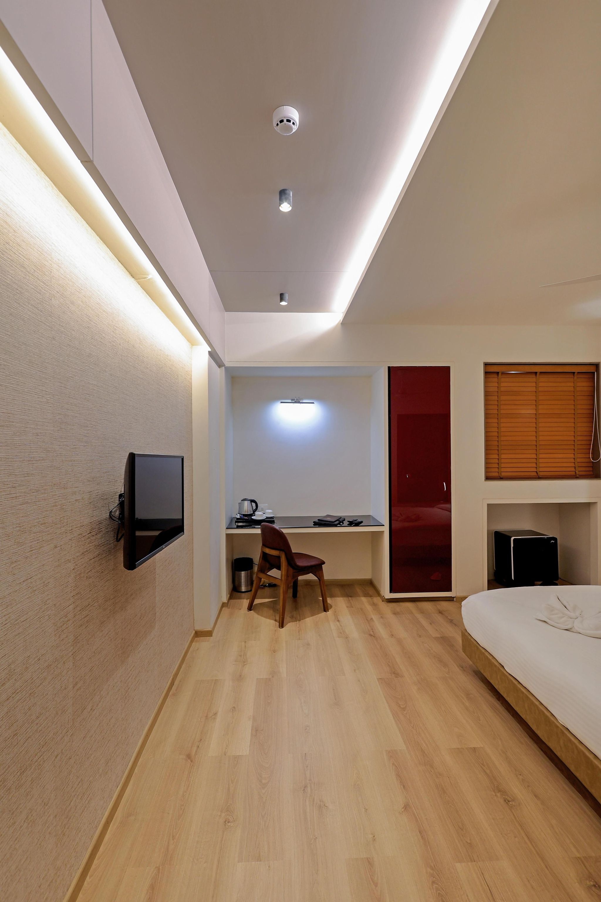 Hotel Aditya- Mansingh inn DELUXE 5