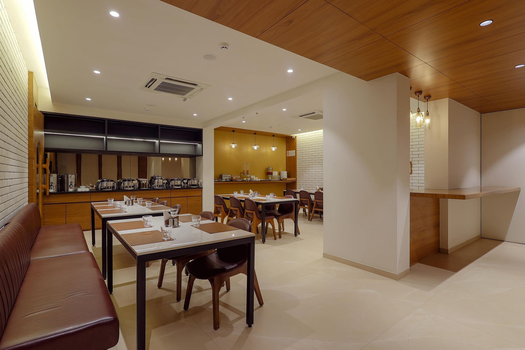 Food & Dining