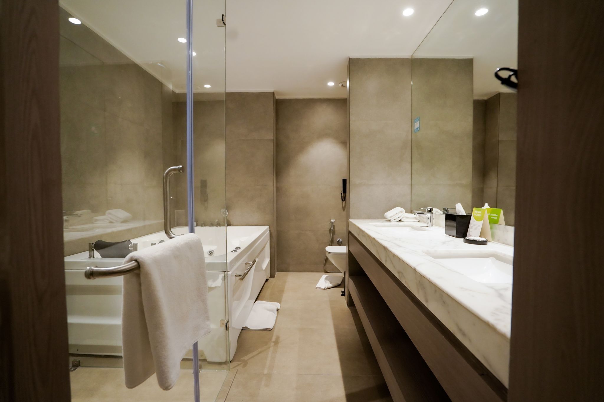 Suite Room