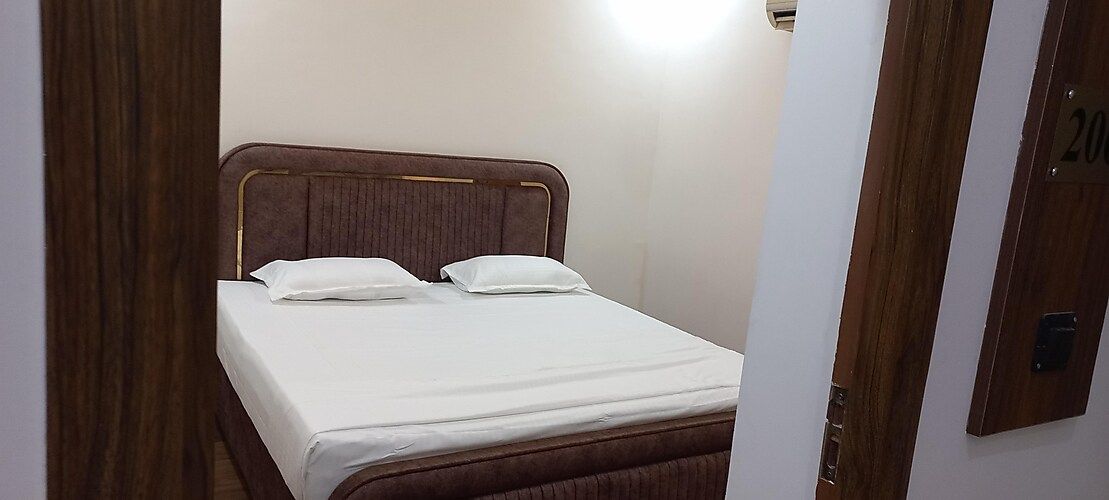Ambika Deluxe Room