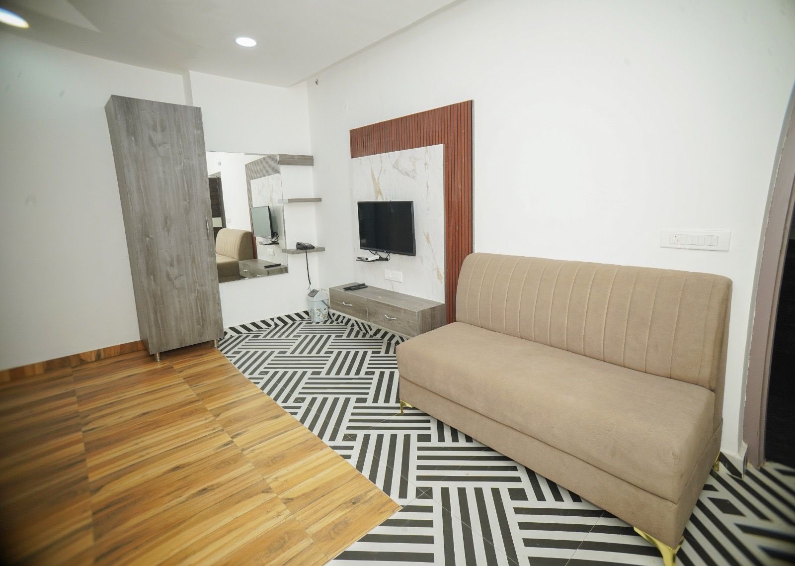 HOTEL LIME WOOD Deluxe Room 18