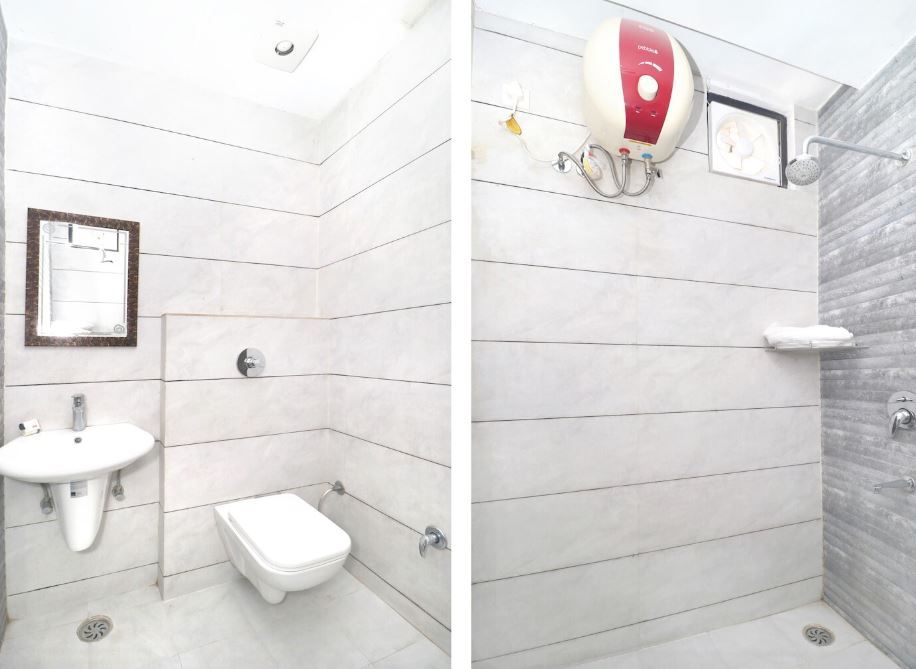 Hotel Sukh Regency Deluxe Room 2