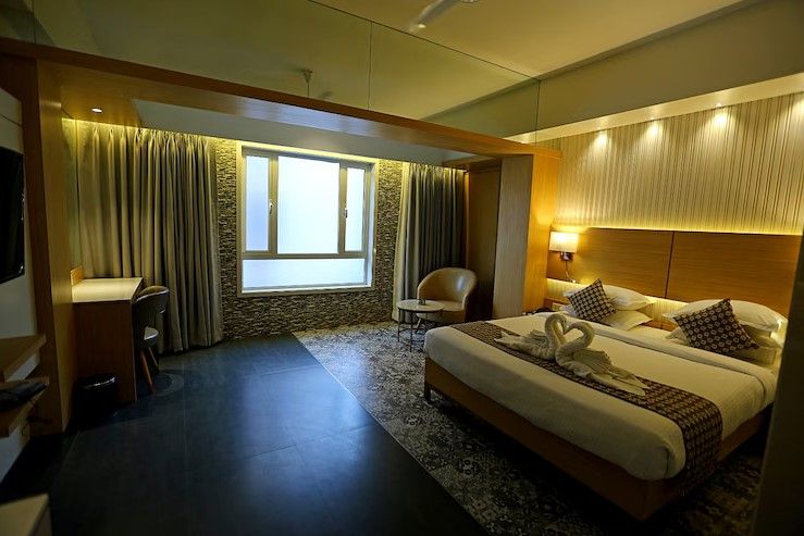 Executive Room ( 21 Years and above only )