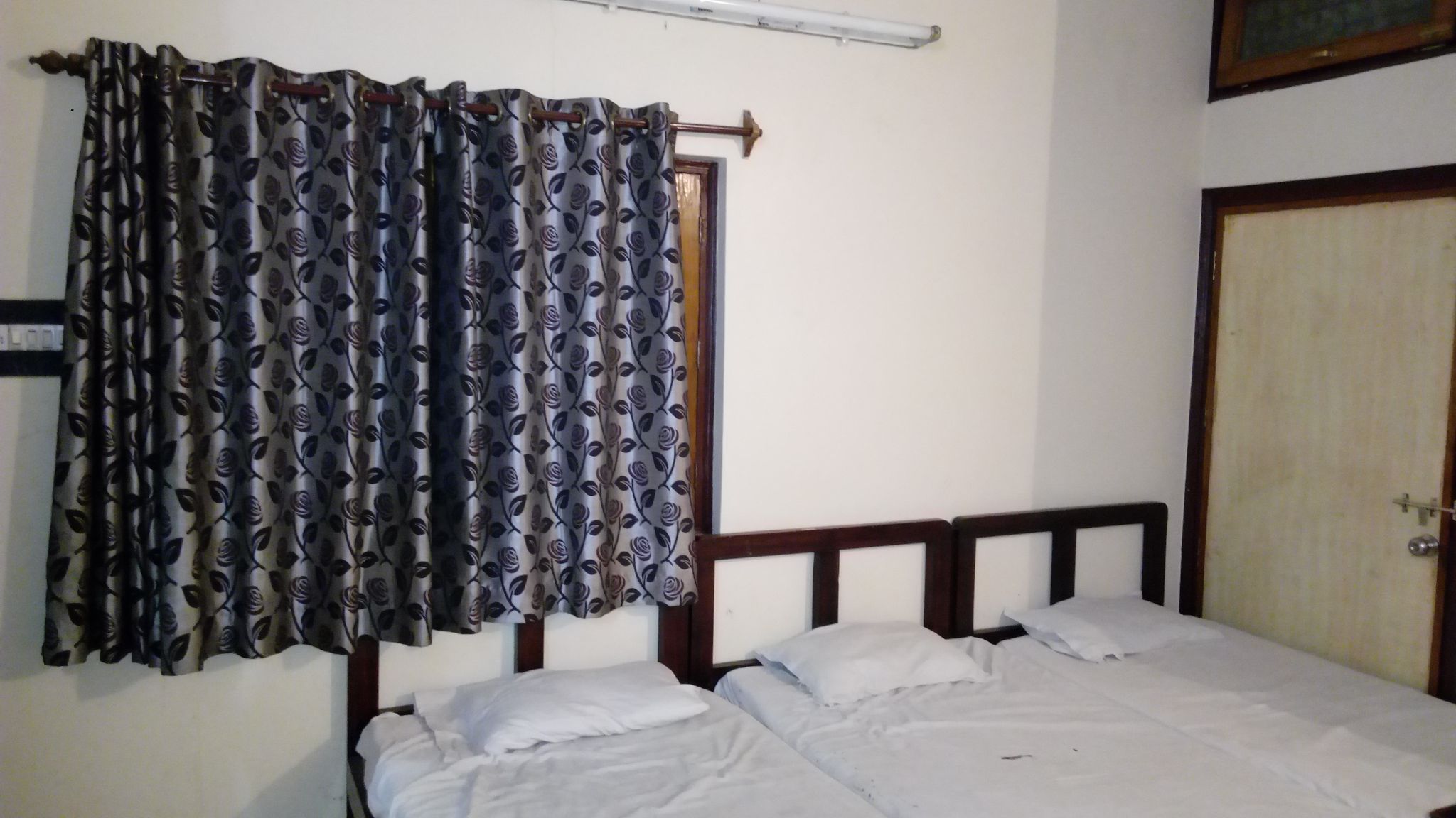 AIR COOLED Non Ac STANDARD Room