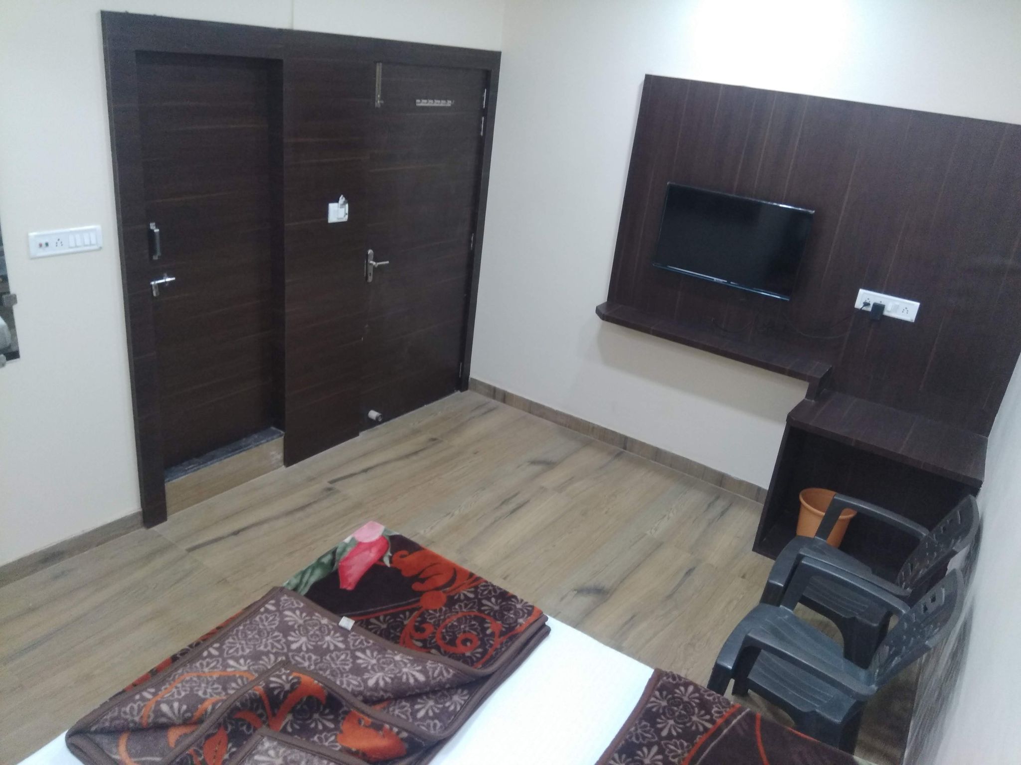 AIR COOLED Non Ac STANDARD Room