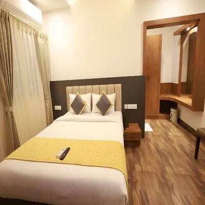 Deluxe Twin Room AC