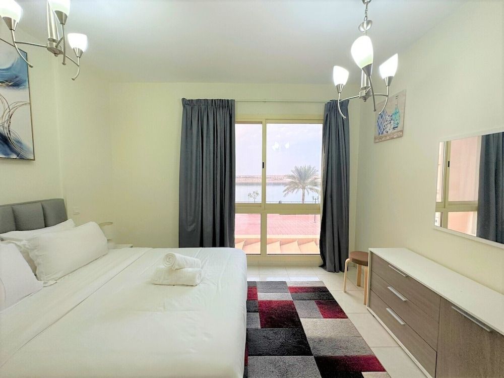 Apartment (2 Bedrooms)