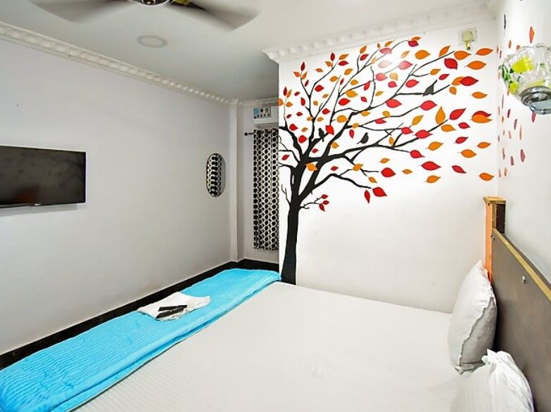 DOUBLE ROOM A/C