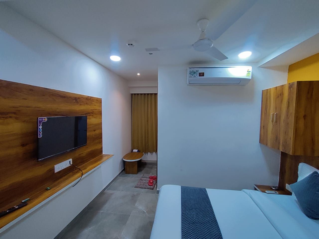 Hotel Leepark Deluxe Ac 11