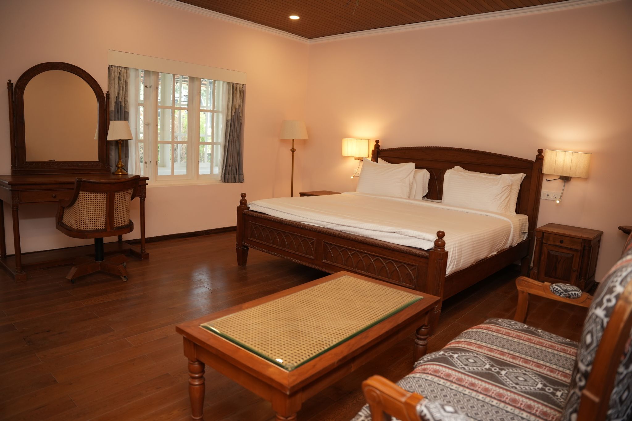 The Tredis Heritage by the Lake Tottenham Premier Room 2