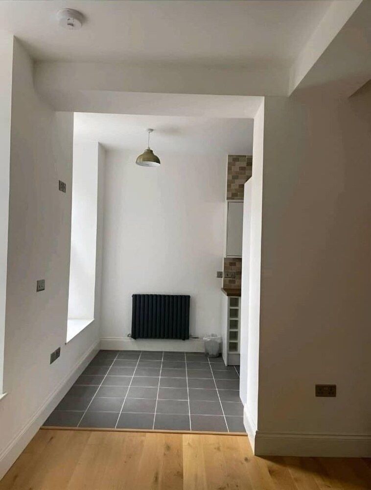 City Centre Duplex Sleeps 4 H55