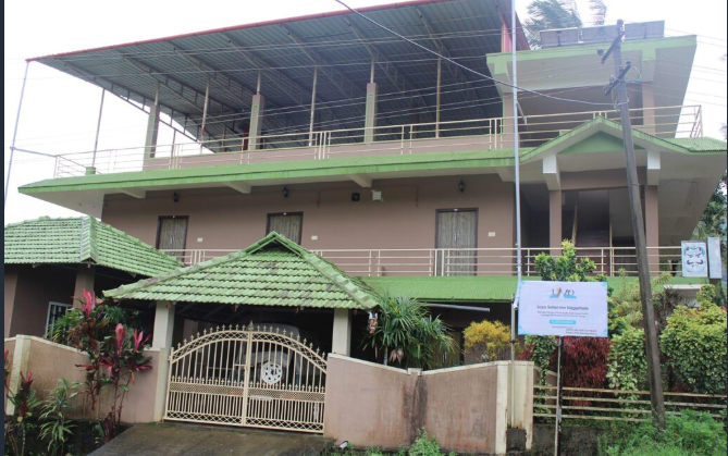 Lazo Safari Inn