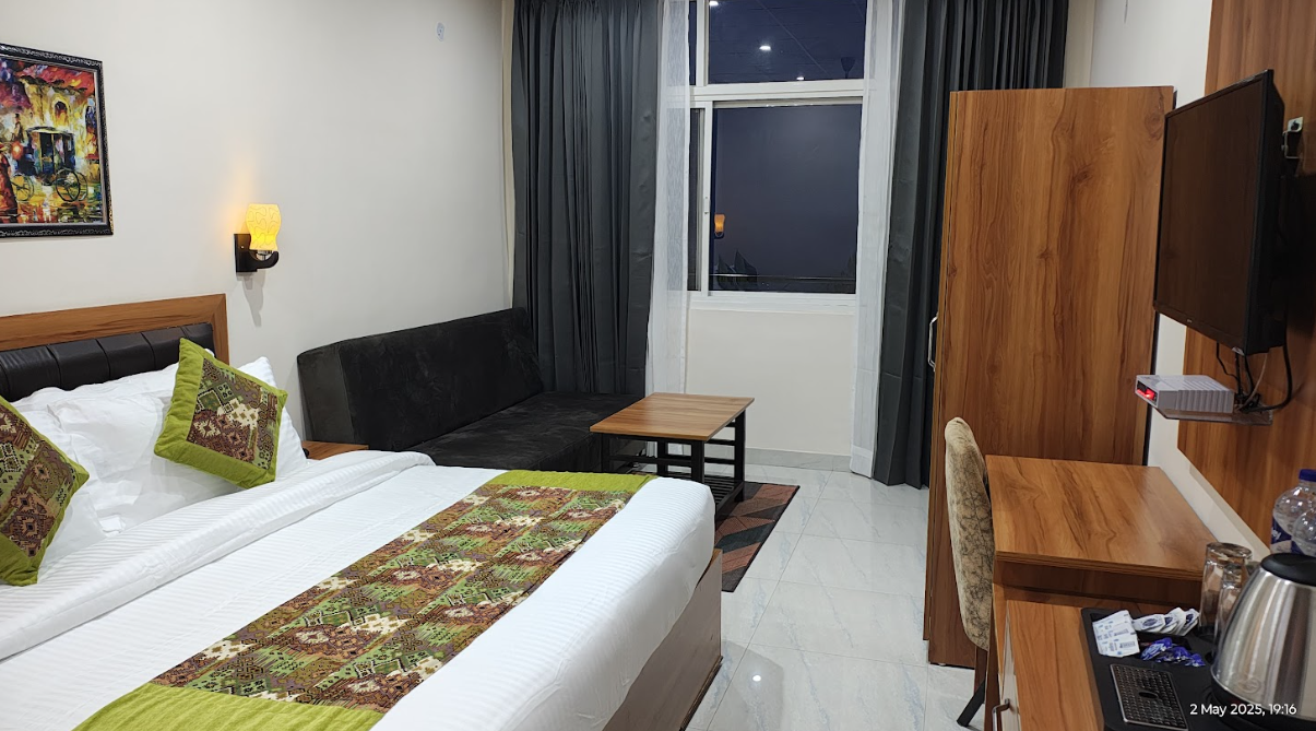 Super Deluxe Room
