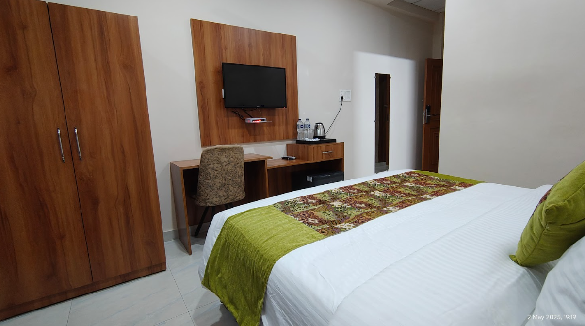 Super Deluxe Room
