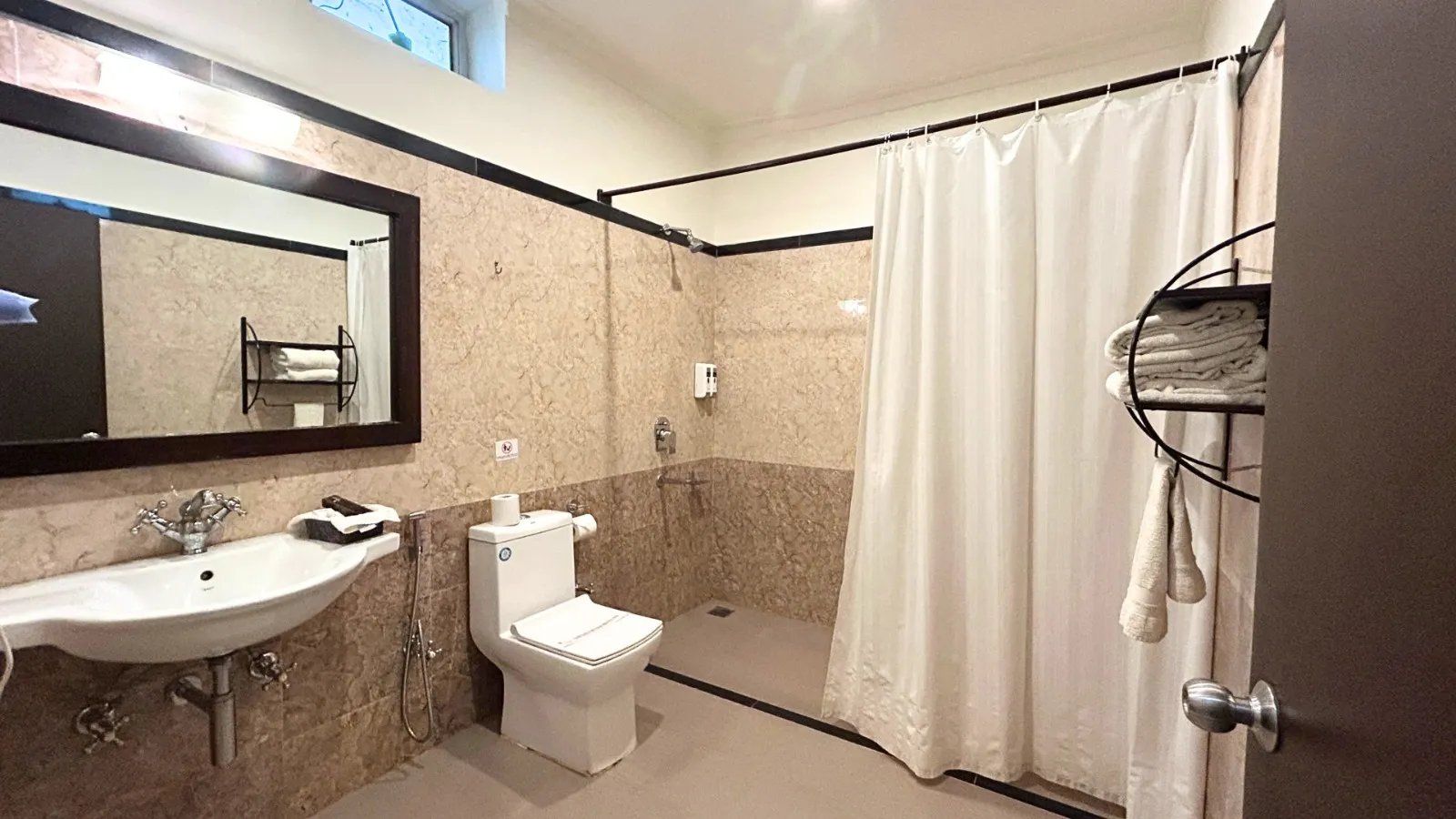 The Pugmark  A Wildlife Resort Premier cottage with Private Sit-Out 5