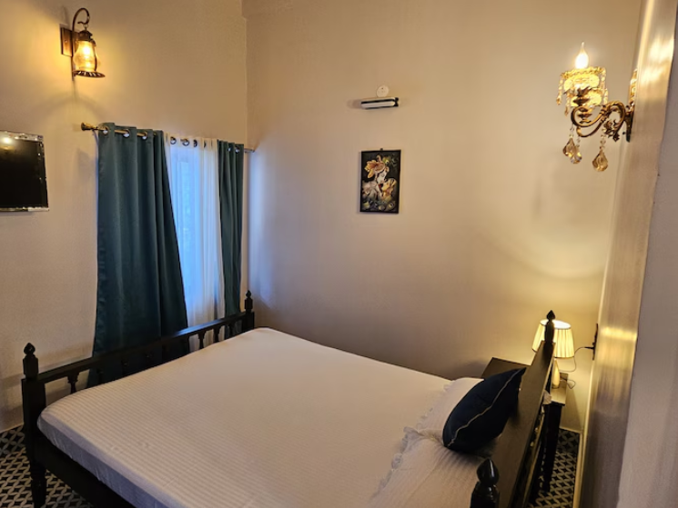 Gitanjali Cottage 2 with Pool View