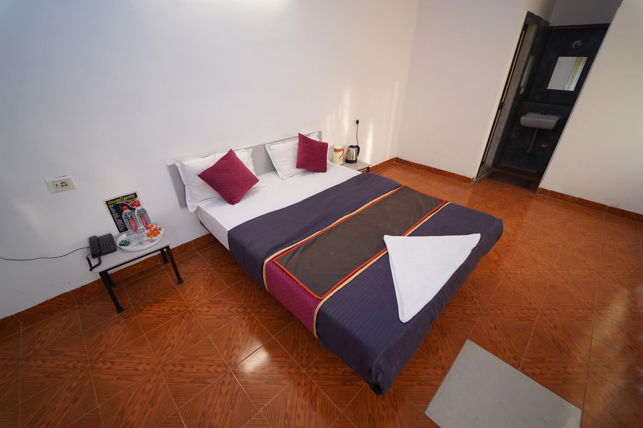 HOTEL RELAX-INN Classic Room 3