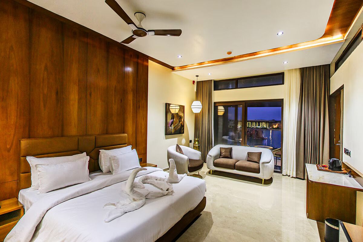 Deluxe Villa With Private Plunge Pool