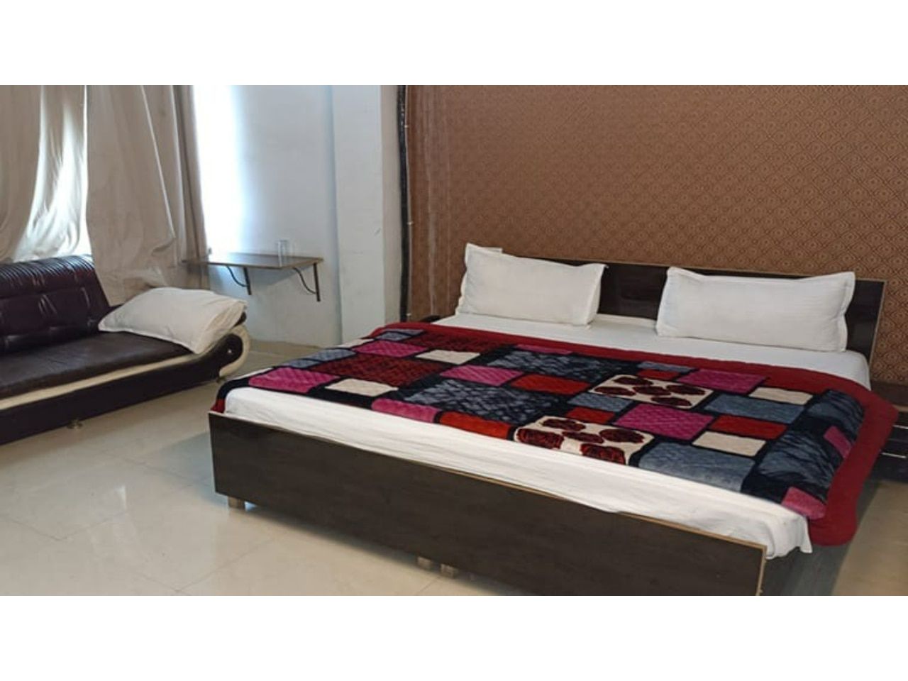Garg Residency Superior Room