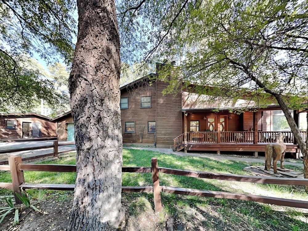 Blue Duck Lodge