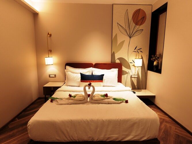  SHREE RAM HOTEL Deluxe Ac Double Bed Room 2