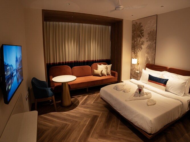  SHREE RAM HOTEL Super Deluxe Ac Double Bed Room