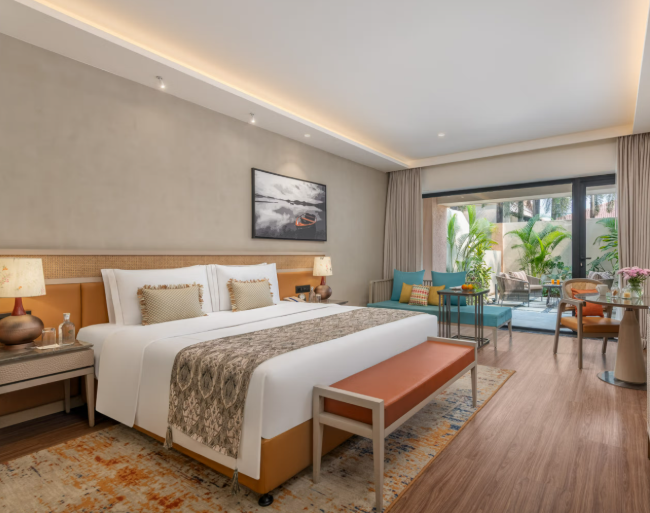 Deluxe King Bed Room