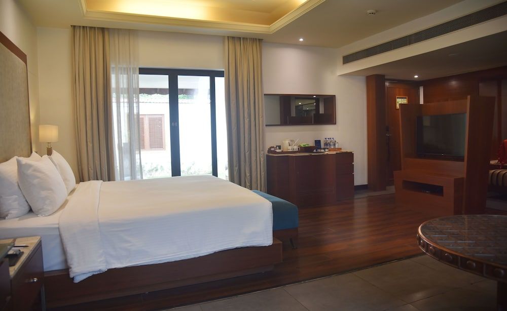 Taj Alibaug Resort & Spa, Maharastra Superior King Bed Room