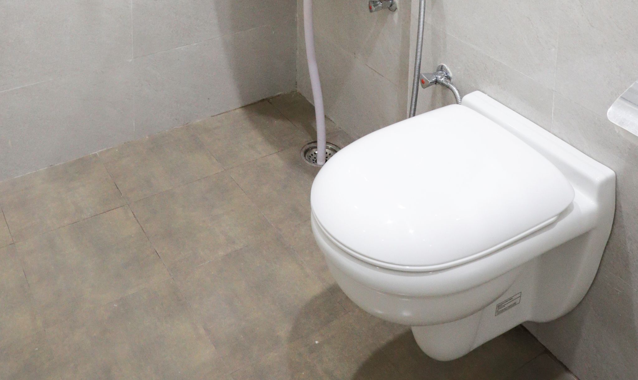 Hotel Kamron Near Airport Road Sector 78 Mohali Chandigarh Deluxe Room 9