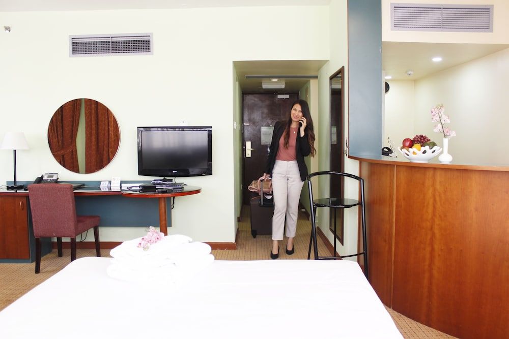 Al Diar Dana Hotel Junior Suite 6