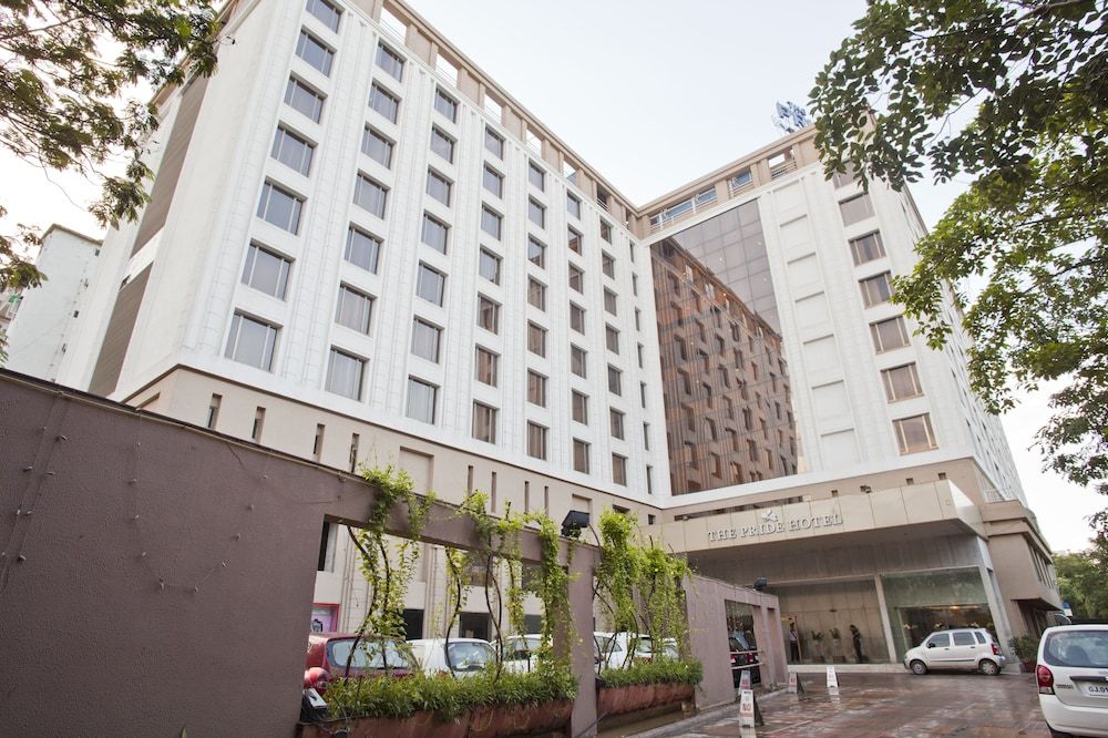undefined Pride Plaza Hotel Ahmedabad 7