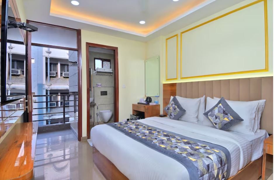 Deluxe Room with Balcony