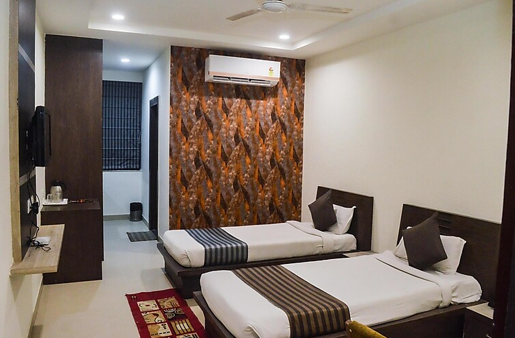 Hotel Mahi Residency Executive Room 2