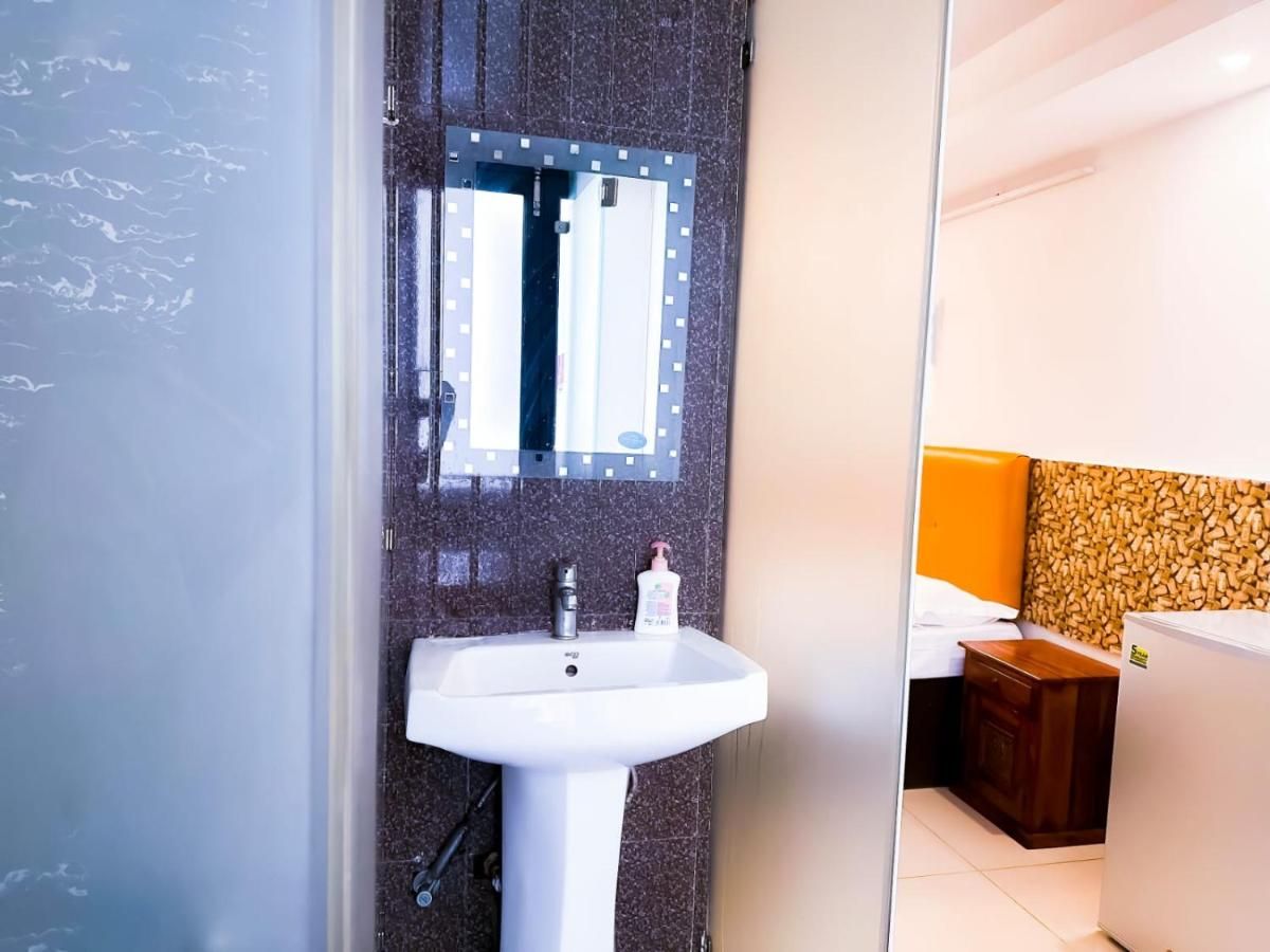 Hotel Blueberry Deluxe Double Room 7