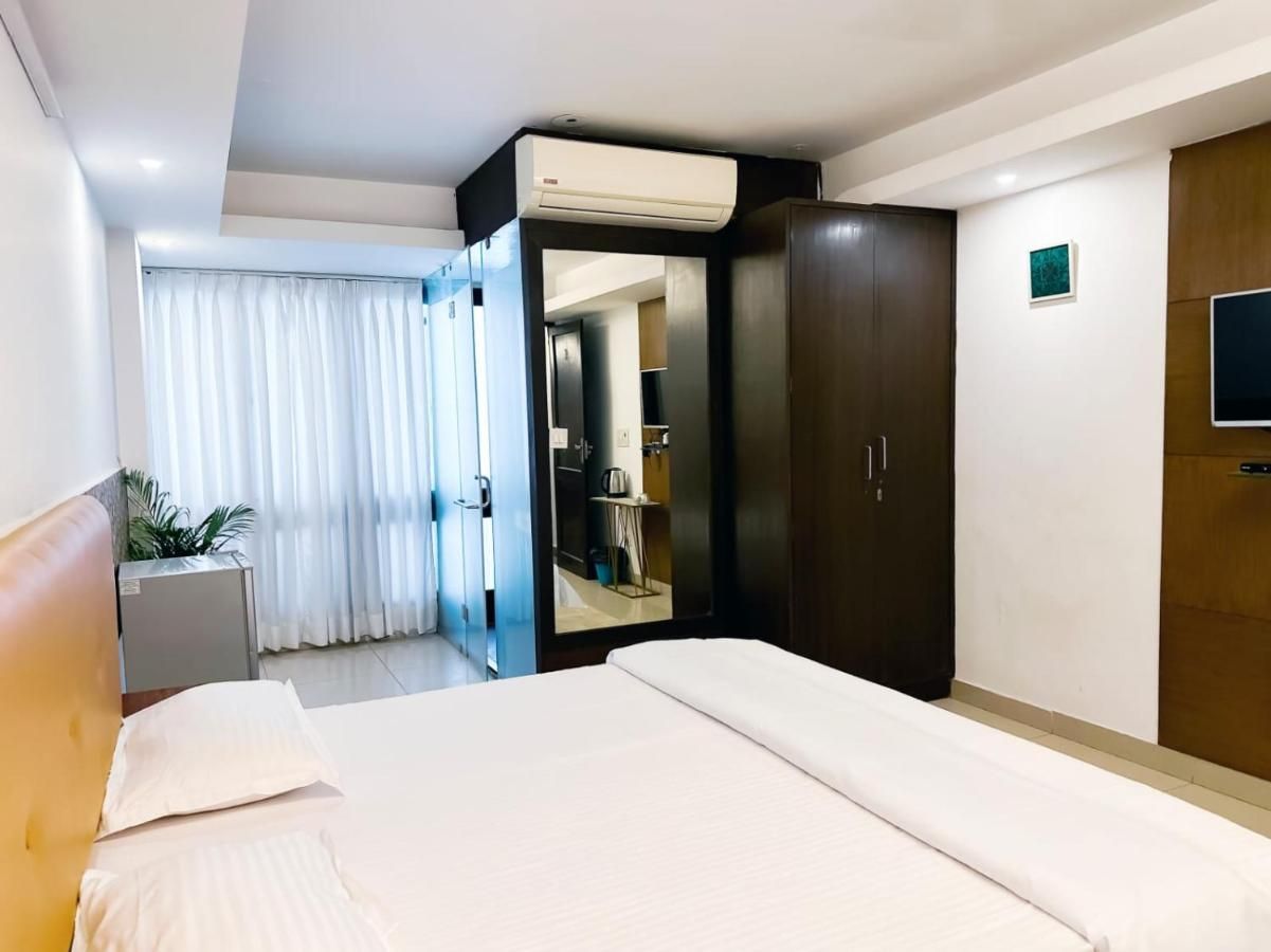 Hotel Blueberry Deluxe Double Room 2