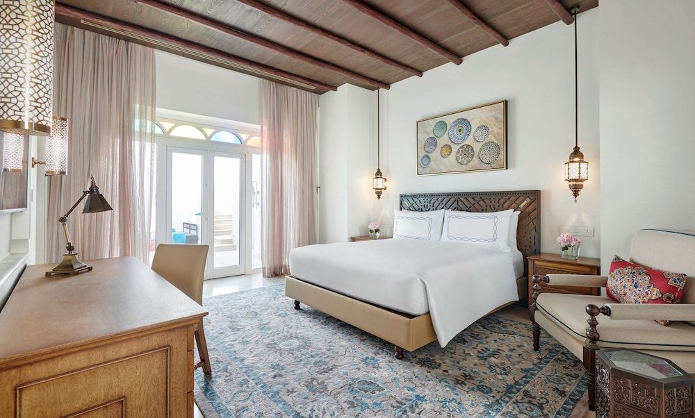Two Bedroom Arabian Village Townhouse, With Waterpark Access