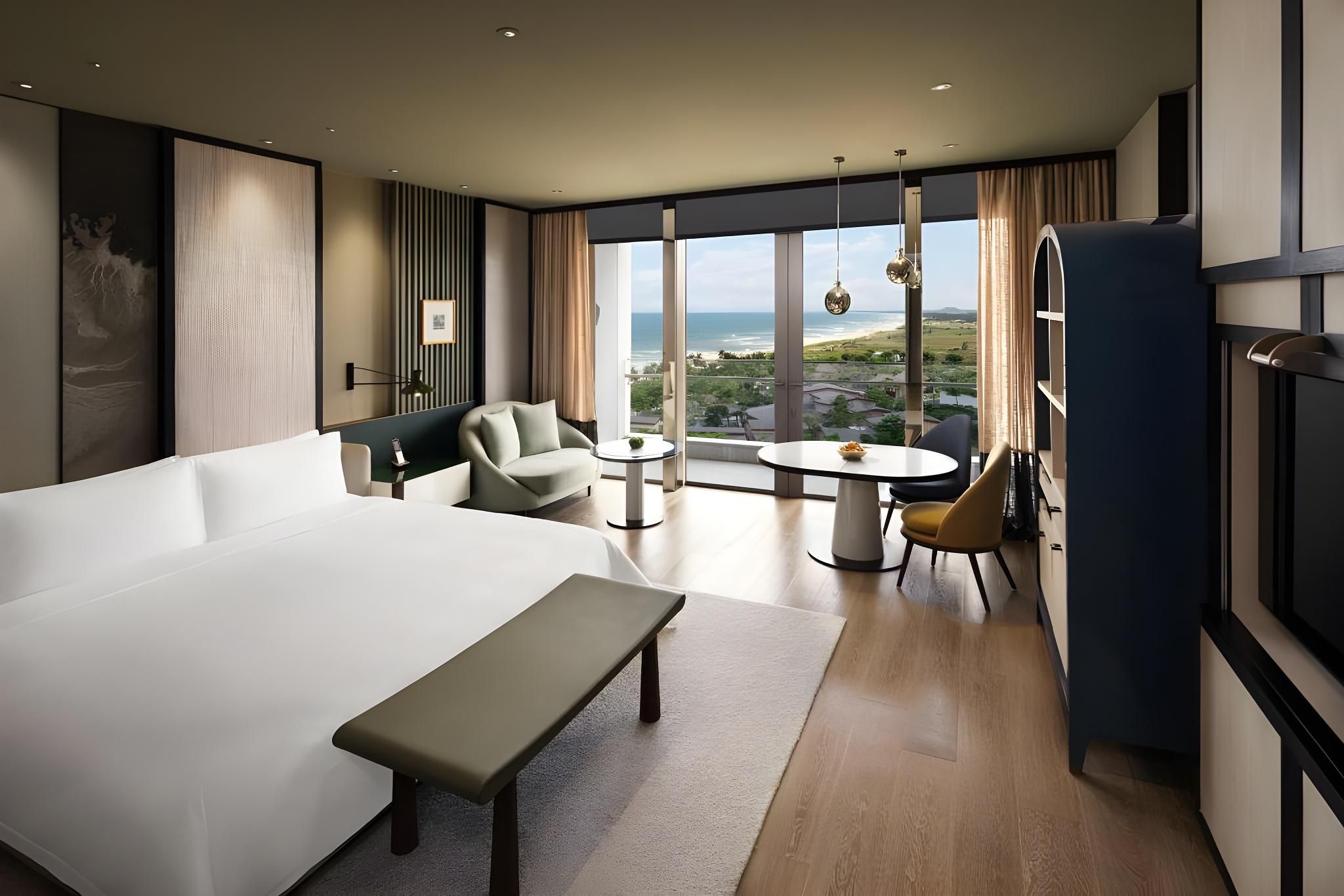 Grand Deluxe Ocean View King