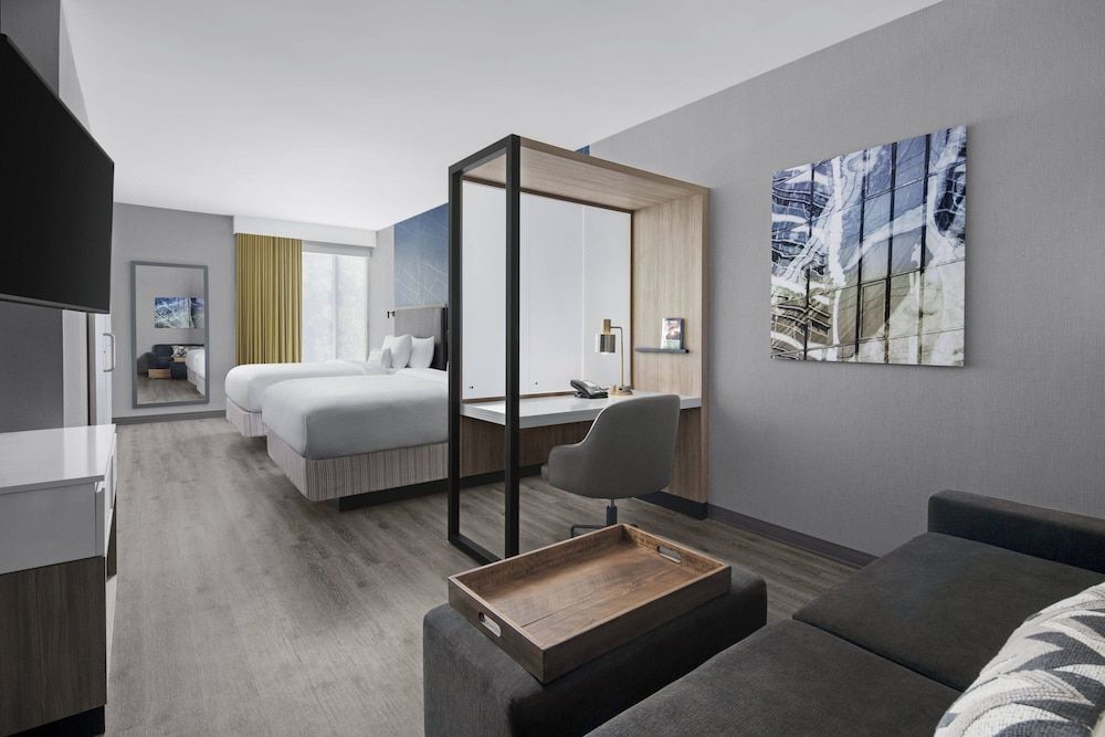 Suite, Multiple Beds