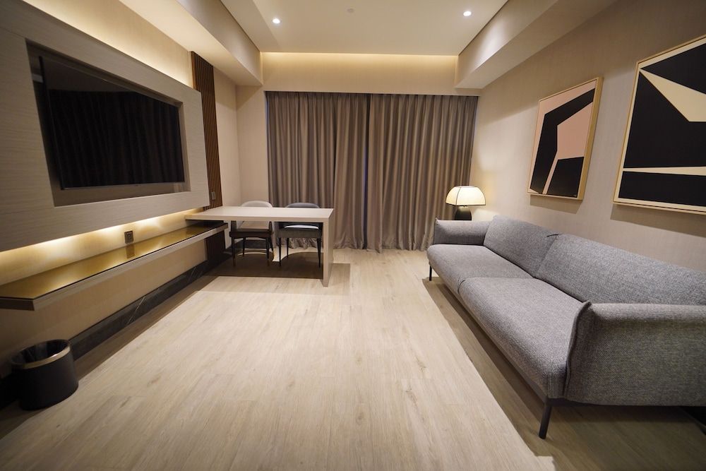 Bayprime Hotel Suite Room 4