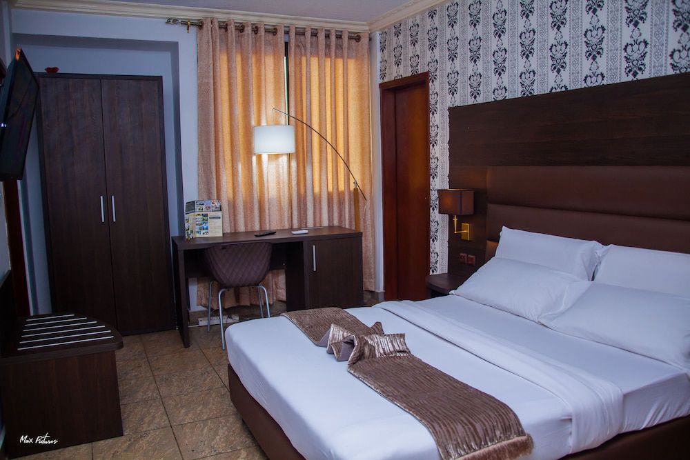 New Heaven Hôtel Executive Studio Suite