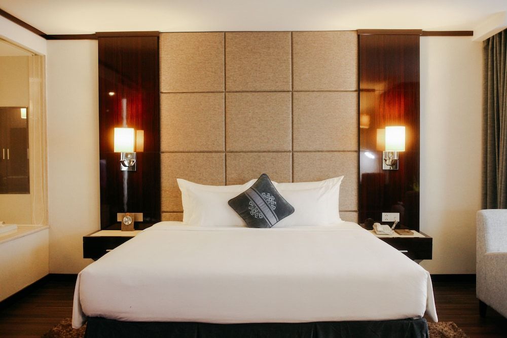 Deluxe King, Bay View