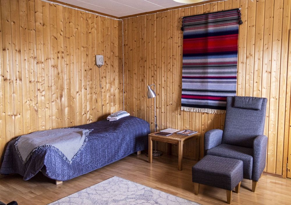 Wolf Apartment