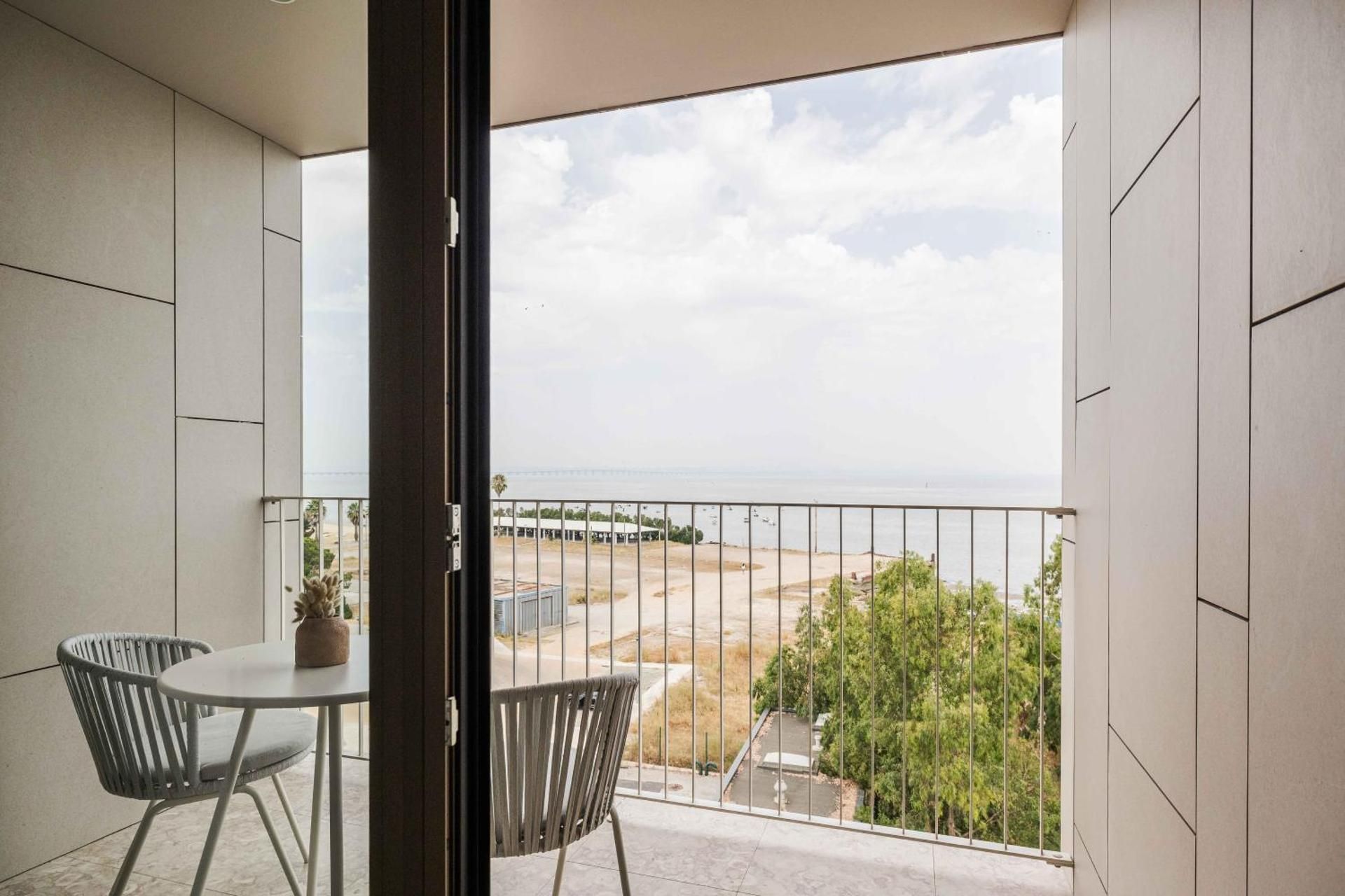 Double or Twin Room with River View
