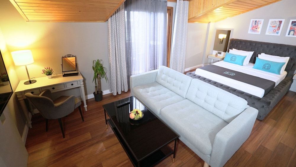 King Suite