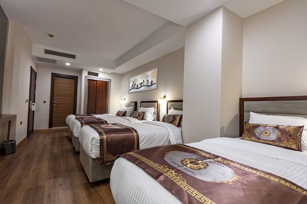 Standard Quadruple Room