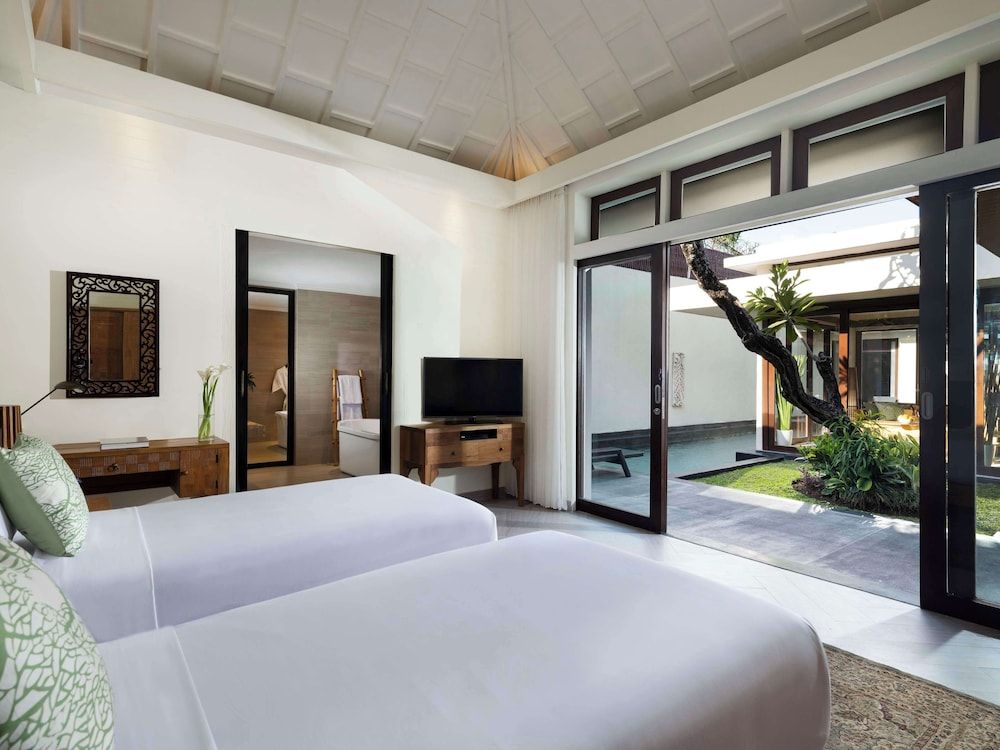 Two Bedrooms Pool Villa