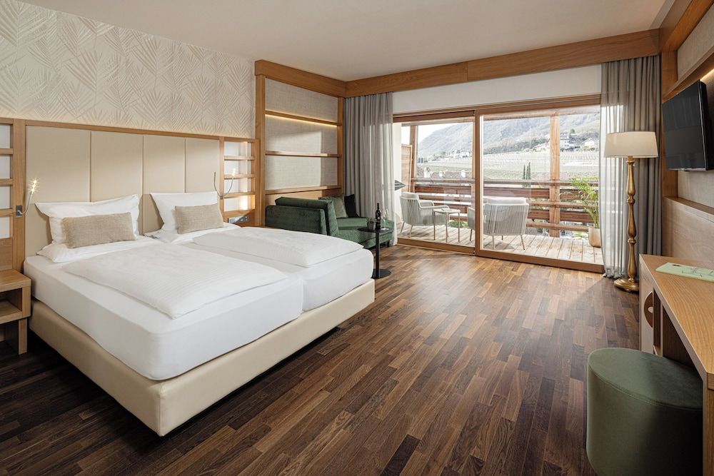 Deluxe Double Room, Accessible
